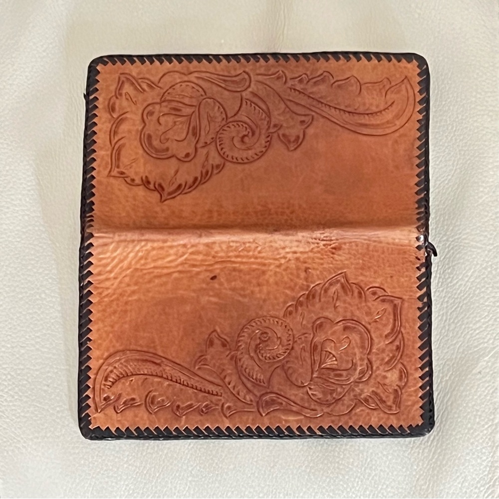 Tooled Leather Wallet Western Floral Embossed Brown Boho Retro Checkbook - Picture 5 of 12